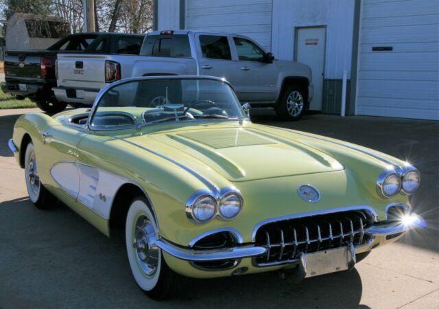 1958 Chevrolet Corvette - photo 3