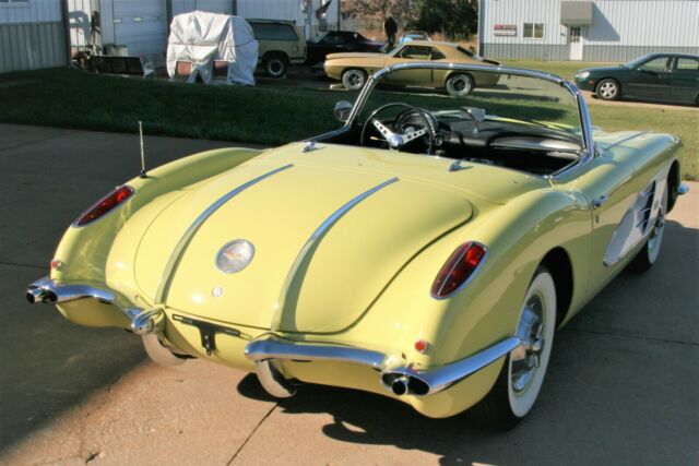 1958 Chevrolet Corvette - photo 9