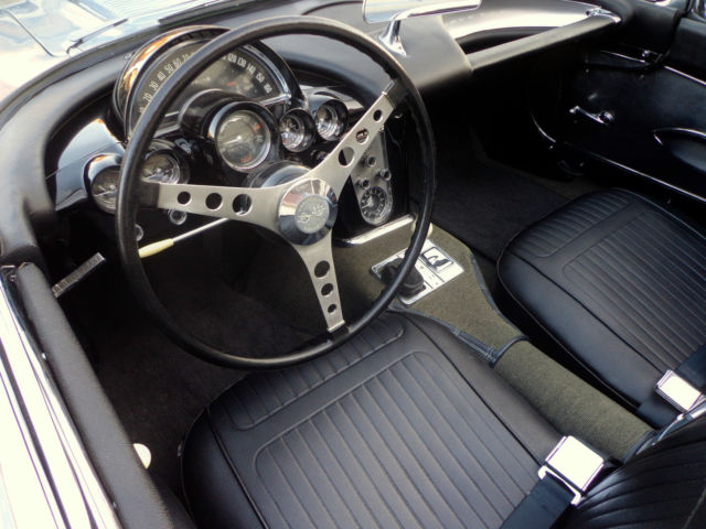 1958 Chevrolet Corvette Convertible Roadster-Hardtop 283 Dual Quad 4 Speed - photo 6