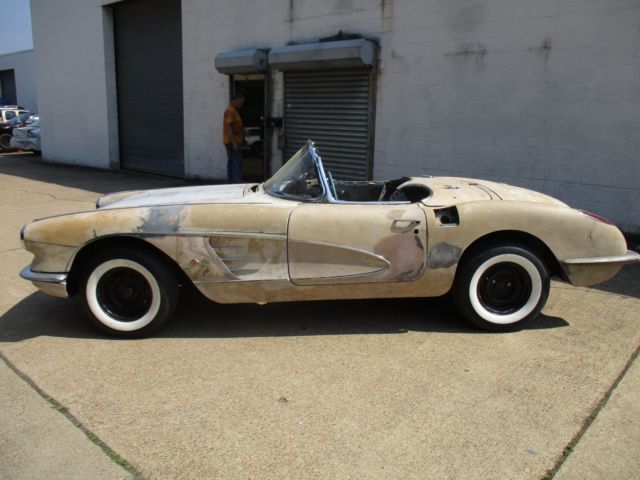 1958 Chevrolet Corvette convertible