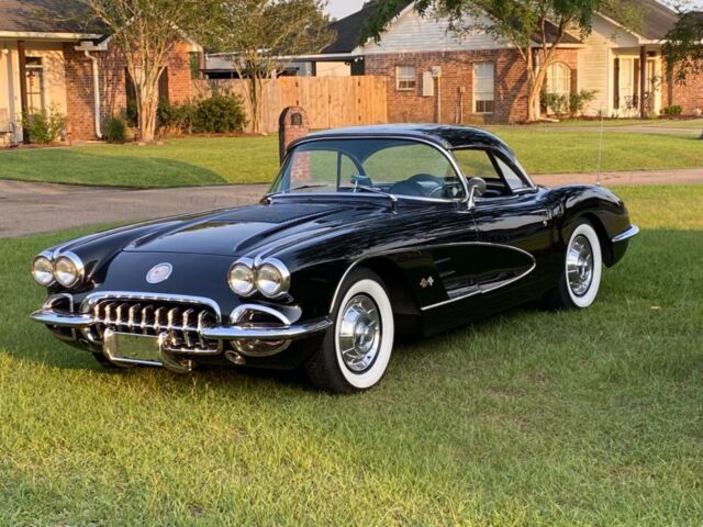 1958 CORVETTE C1 283 POWERGLIDE HARDTOP ONLY SURVIVOR 1958 Chevrolet Corvette