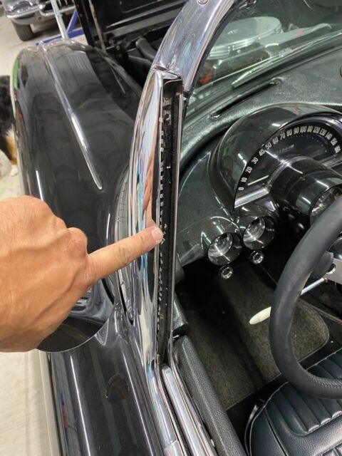 1958 Chevrolet Corvette - photo 13