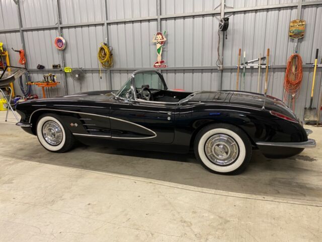 1958 Chevrolet Corvette - photo 3