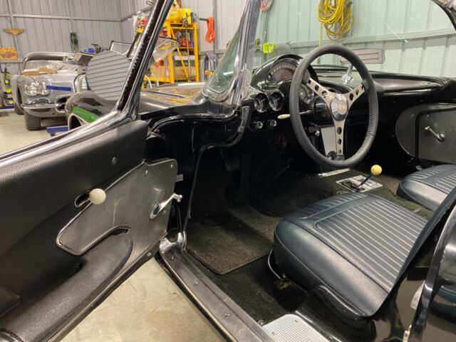 1958 Chevrolet Corvette - photo 9