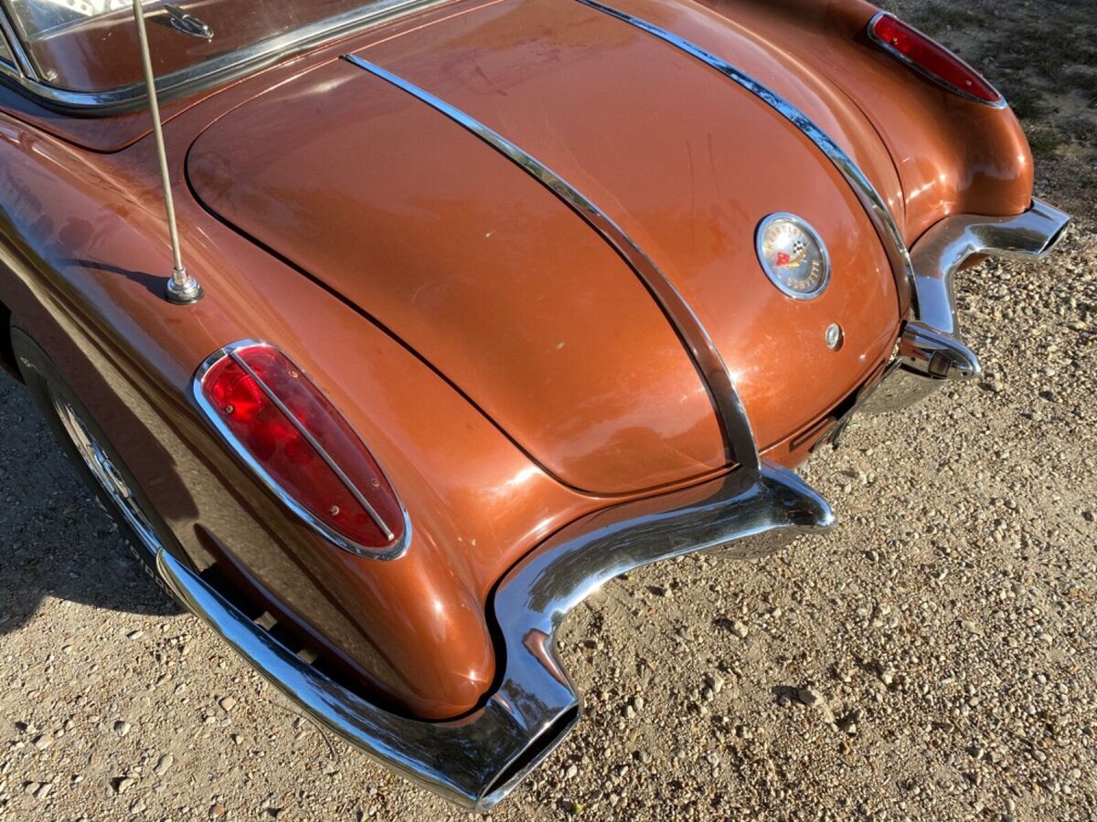 1958 Chevrolet Corvette - photo 2