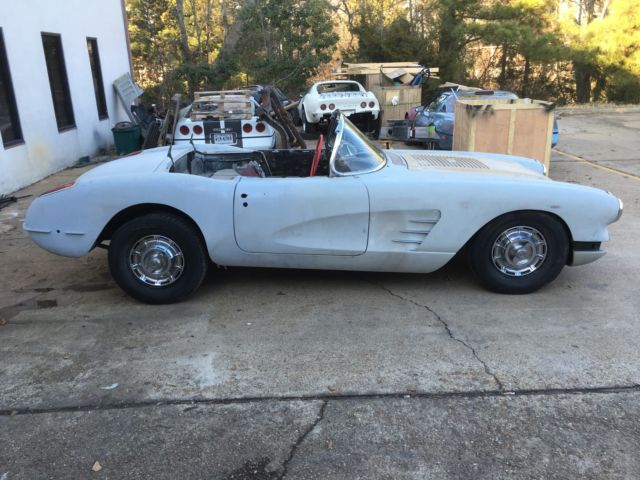1958 Chevrolet Corvette - photo 2