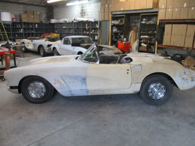 1958 Chevrolet Corvette - photo 2