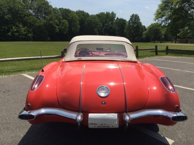 1958 Chevrolet Corvette convertible - photo 4