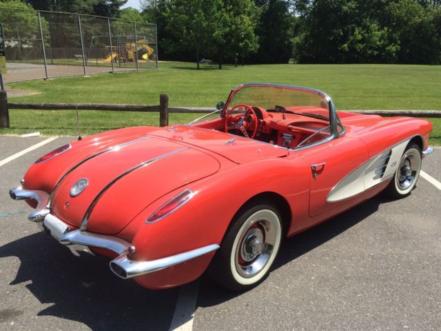 1958 Chevrolet Corvette convertible - photo 6