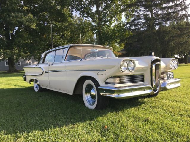 1958 Edsel Corsair 4 door hardtop - photo 2