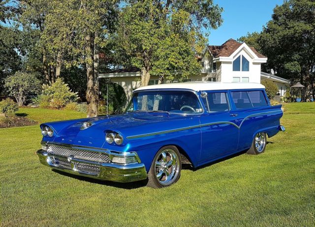 1958 Ford Fairlane 2 door Ranch Wagon