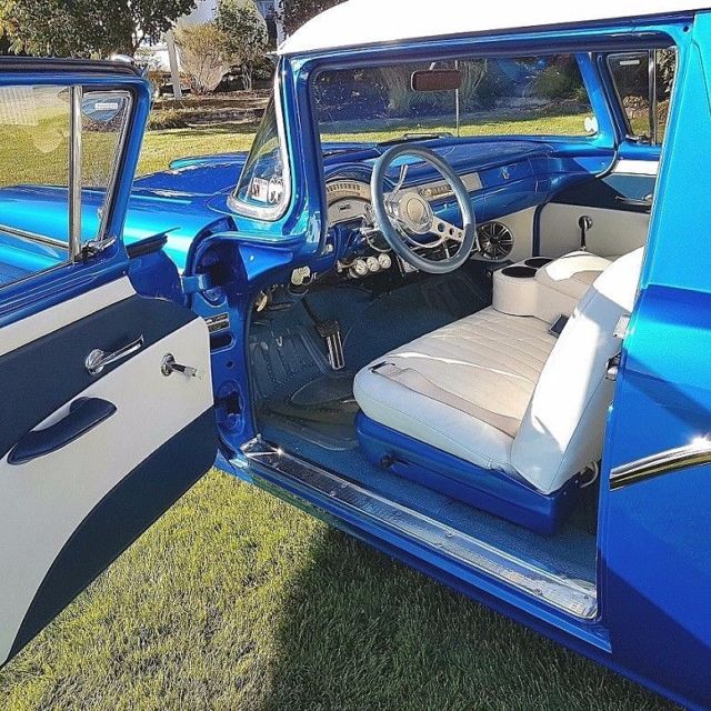 1958 Ford Fairlane 2 door Ranch Wagon - photo 12