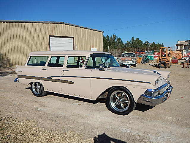 1958 Ford Fairlane Station Wagon 332 Interceptor - photo 2