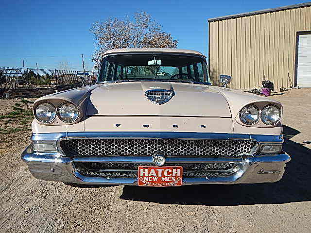 1958 Ford Fairlane Station Wagon 332 Interceptor - photo 6