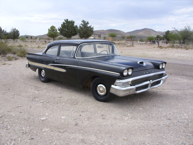 1958 Ford Fairlane - photo 2