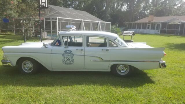1958 Ford Custom 300 Police Interceptor - photo 2