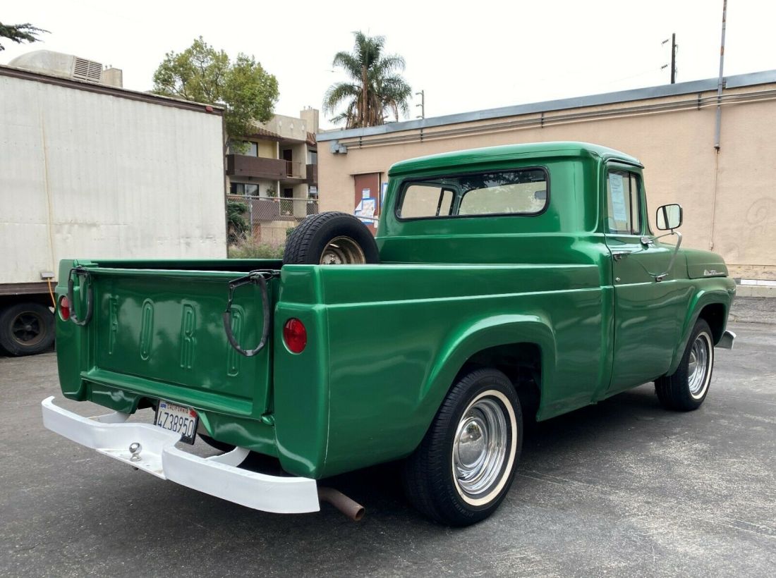 1958 Ford F-100 - photo 2