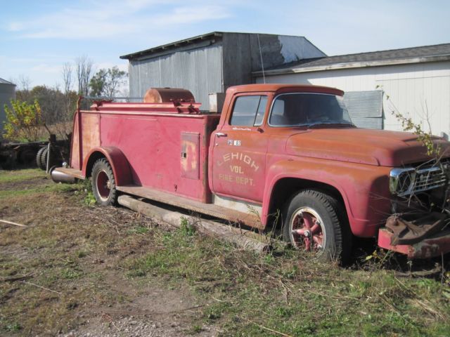 1958 FORD F-750 FIRE TRUCK 302 Y BLOCK MOTOR MAKE GOOD RAT ROD MOTOR 19580000 Ford F-100 CUSTOM CAB