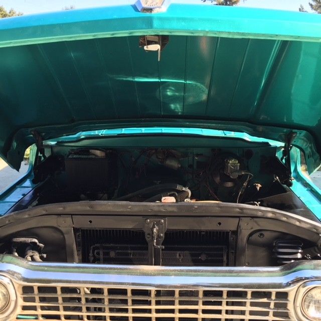 1958 Ford F-100 fleet side short bed big back window with a/c - photo 3