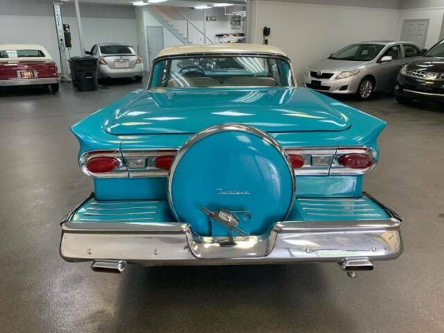 1958 Ford Fairlane - photo 4