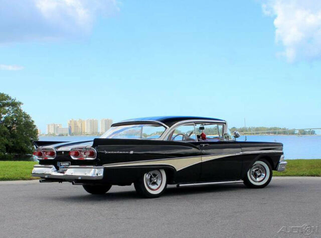 1958 Ford Fairlane 352 V8 "H" Code Engine factory rated 300 HP with automatic - photo 12