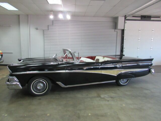 1958 Ford Fairlane 500 Skyliner 7,422 Miles Black 292CI V8 Automatic 1958 Ford Fairlane Skyliner