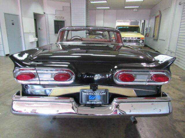 1958 Ford Fairlane Skyliner - photo 6