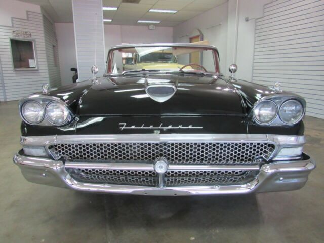 1958 Ford Fairlane Skyliner - photo 7
