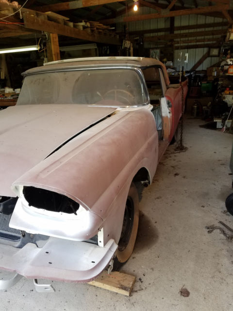 1958 Ford Fairlane - photo 2