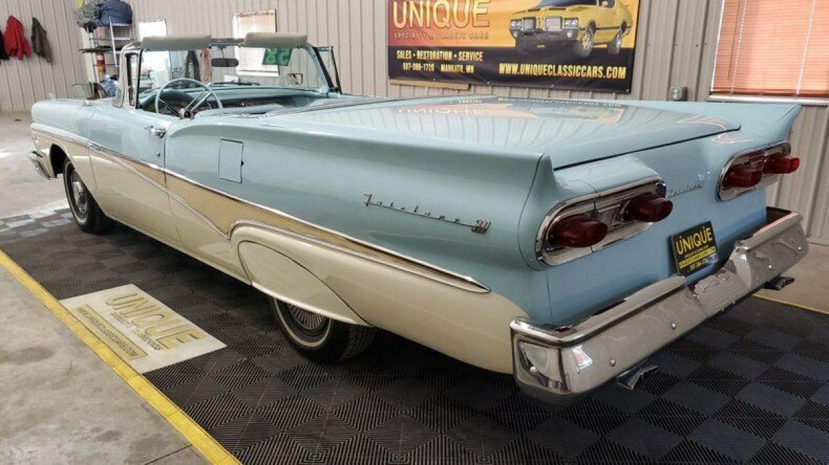 1958 Ford Fairlane 500 Skyliner Retractable Convertible - photo 6