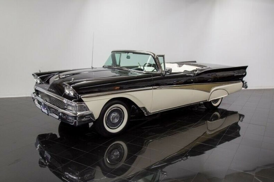 1958 Ford Fairlane 500 Skyliner Retractable Automatic 322ci V8 1958 Ford Fairlane 500 Skyliner Retractable