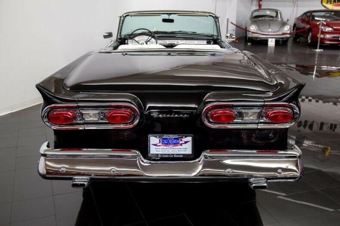 1958 Ford Fairlane 500 Skyliner Retractable - photo 6