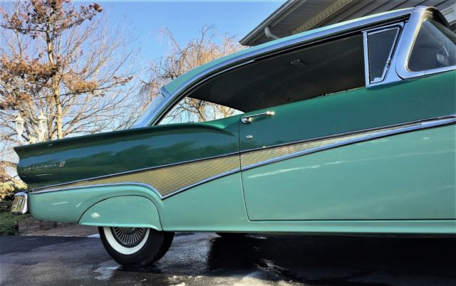 1958 Ford Fairlane - photo 3