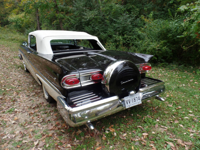 1958 Ford Fairlane 500 Gold Package - photo 4