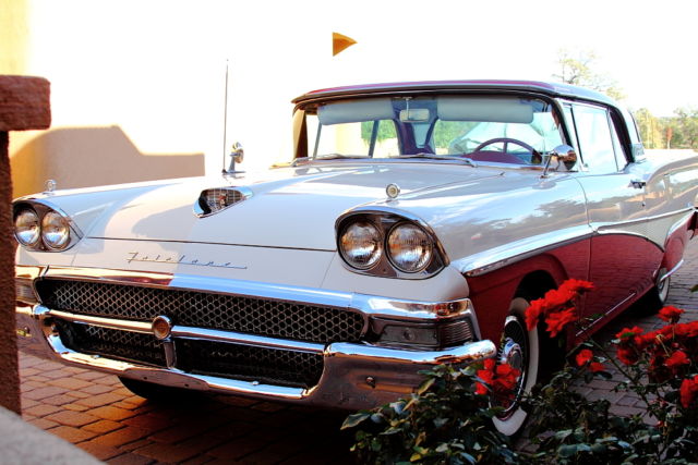 1958 Ford Fairlane - photo 4