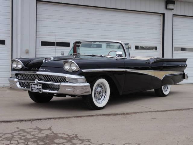 1958 Ford Fairlane - photo 4