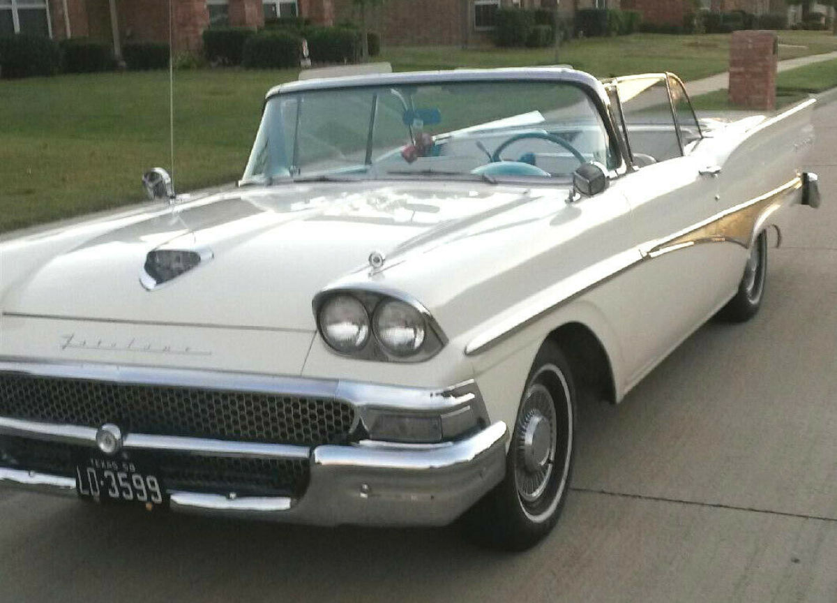 1958 FORD SKYLINER FAIRLANE 500 RETRACTABLE HARDTOP, 352 4 BL, CRUISE O MATIC 1958 Ford Fairlane Exterior Gold Side Panels