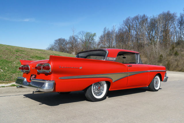 1958 Ford Skyliner Retractable - photo 9