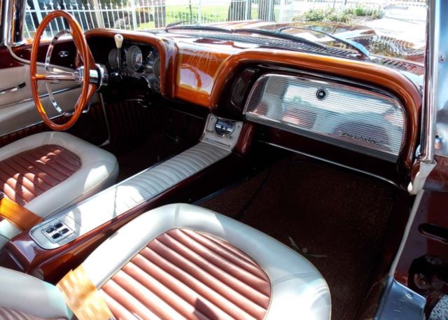1958 Ford Thunderbird - photo 12