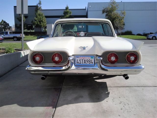 1958 Ford Thunderbird - photo 2