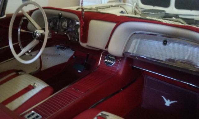 1958 Ford Thunderbird - photo 6