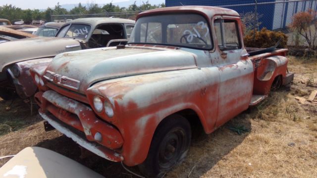 1958 GMC Sierra 1500 APACHE 100 BIG BACK WINDOW**NO RESERVE*** - photo 2