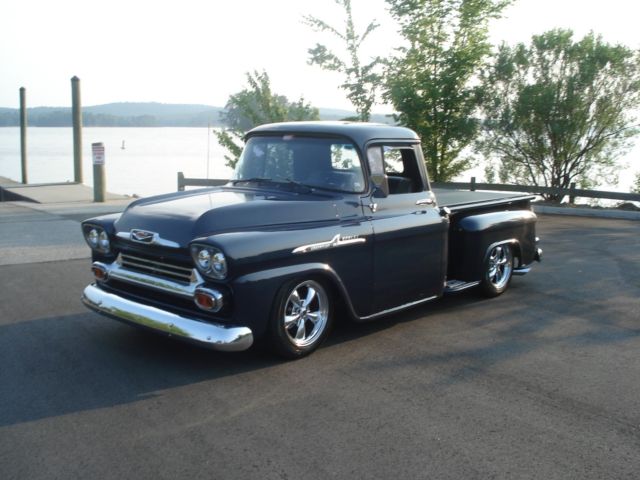 1958 GMC Clone, as a Chevrolet Apache - photo 3