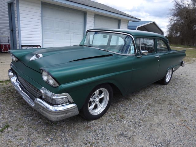 1958 Green Ford Fairlane new wheels/tires. Rebuilt engine and trans 302 V8 1958 Ford Fairlane