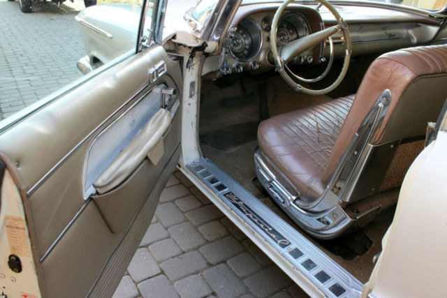 1958 Chrysler Imperial Converible 2-door - photo 9