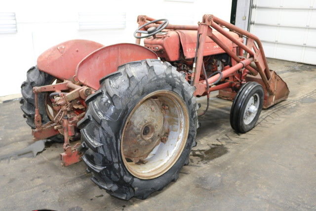 1958 International Harvester 350 Runs Hydraulics Work Farm Bucket - photo 9