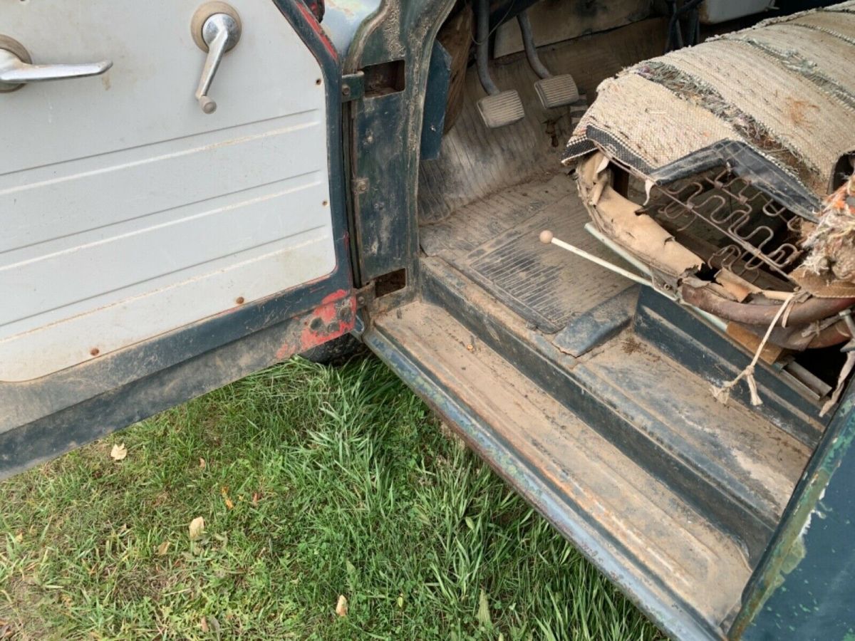1958 International Harvester B120 - photo 12