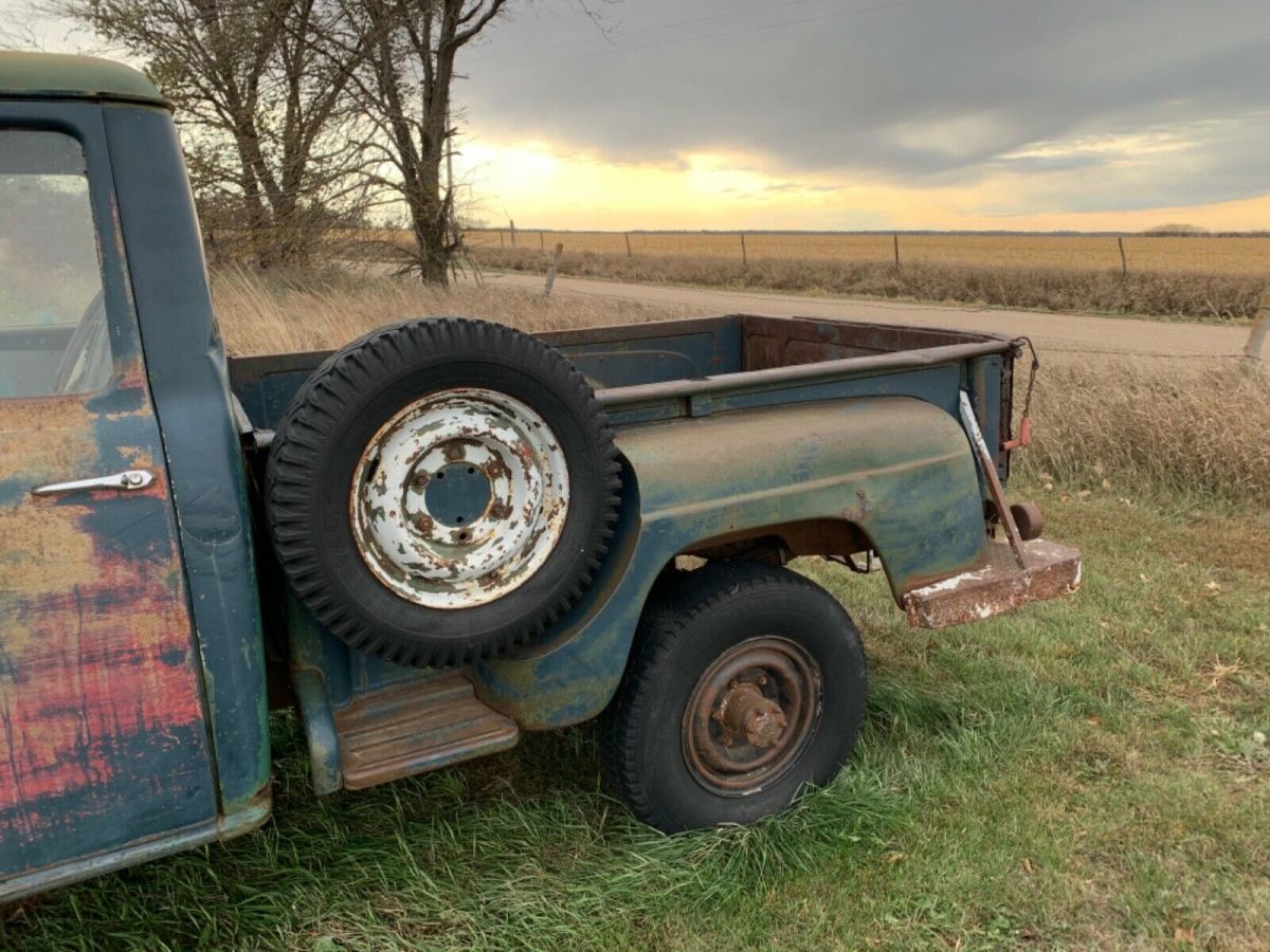 1958 International Harvester B120 - photo 5