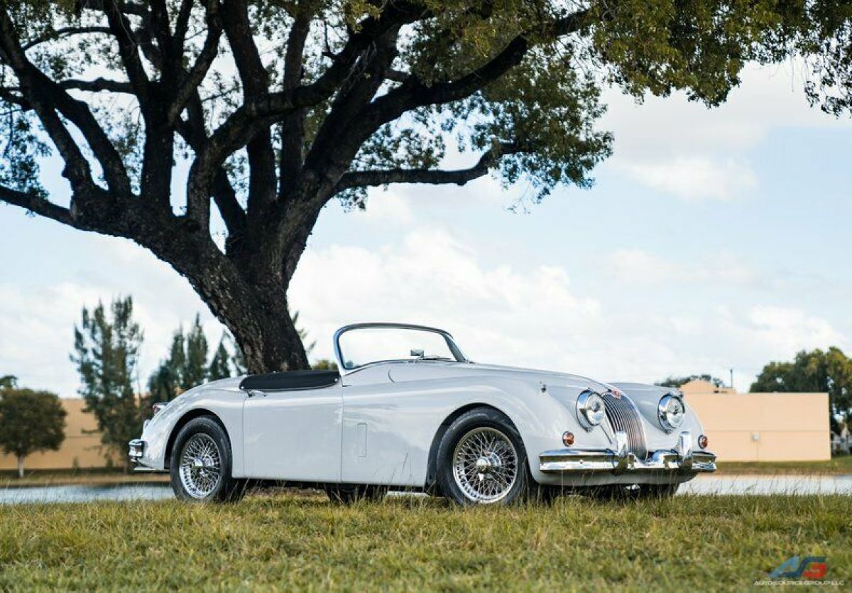 1958 Jaguar XK150 150 1,929 Miles Pearl Grey 3.4 Twin Cam 6 Cylinder 5 Speed Ma 1958 Jaguar XK 150