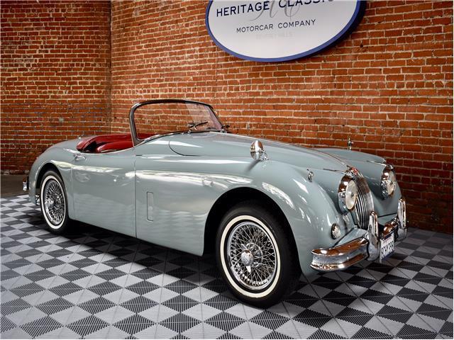 1958 Jaguar XK Roadster - photo 2